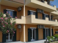 Filoxenos-hotel-katelios-outside